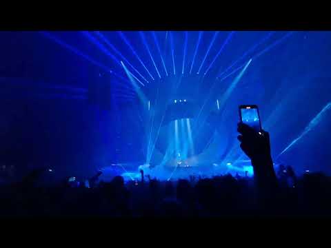 swedish House mafia, Connie constance live on stage, heaven takes you home, 02 London, 2/10/2022