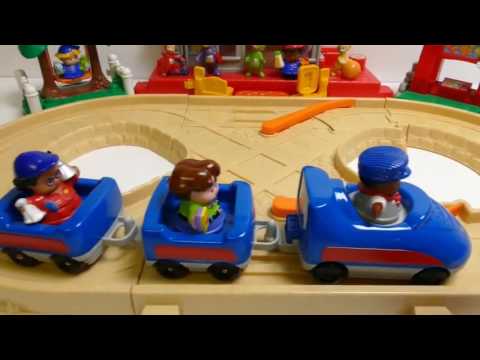 Teletubbies visit a Train Station