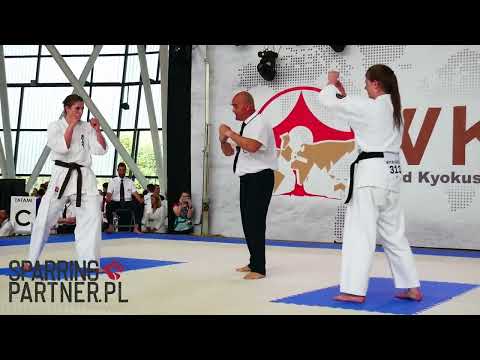 Reka Kerekes vs Wiktoria Wiergowska 1/2Fina Woman -65kg The 6th WKB European Kyokushin Championships