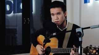 Jude Young - Hour (Original Song LIVE @ Rdio Home)