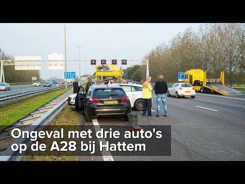 Ongeval met drie auto's op de A28 bij Hattem - ©StefanVerkerk.nl
