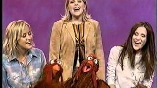 Dixie Chicks - &quot;Sing&quot; (Live) - Sesame Street - 2002