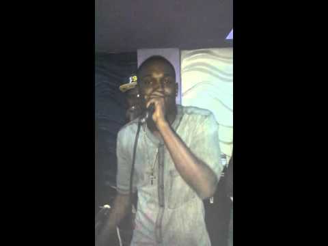 El Odre en concierto en el Km