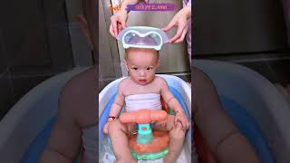Baby Shampoo Shower Cap: Protect Eyes &amp; Ears While Washing Hair #babycare