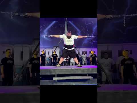 Normal guy tries hercules hold 2 #strongman #challenge #shorts