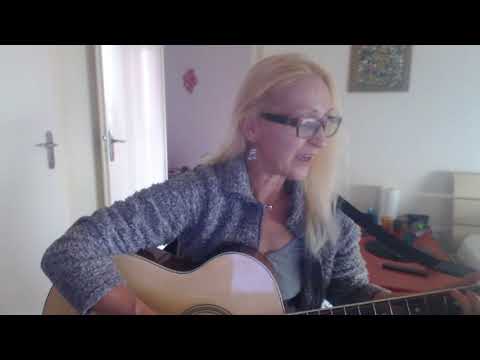 Lilu-Sha Blowing in the wind