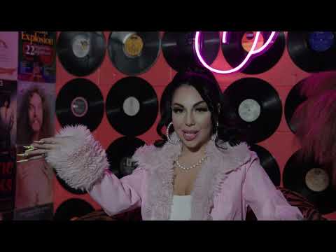 Mandia - Secret 2 Love (Official Music Video)