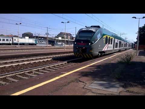 ETR425 032+025 Trenord - Milano Greco 19/06/2017