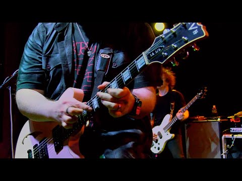 Mammoth - "Take A Bow" - WDHA Exclusive Show