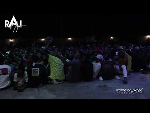 Jay Jay Cee vs Saint   Battles On Stage & Unites ( Mulingo Wina Album Launch ) Amazing.