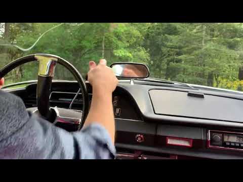 Citroen DS 21 Pallas Driving