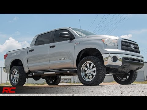 2007-2017 Toyota Tundra 3.5-inch Bolt-On Suspension Lift Kit by Rough Country