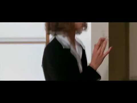 daria nicolodi - sigaretta rotante