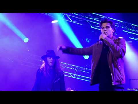 Travis Cormier et Ludovick Bourgois - Drops of Jupiter - Festivoix