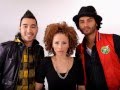 Group 1 Crew - Live Out Loud