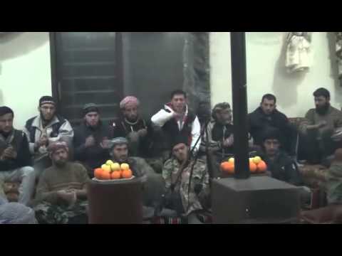 جلسة لعناصر لواء المجاهد عمر المختار من البوكمال و لواء تحرير الشام في الغوطة الشرقية