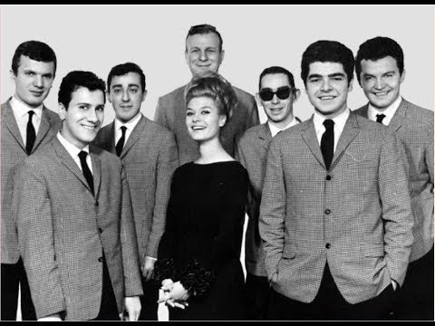 Başar Tamer- Kadri Ünalan Orkestrası- Seviyorum Seveceğim 