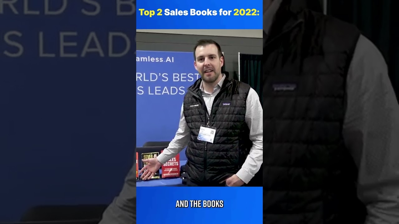 Top 2 Books to Grow Your LinkedIn & Brand in 2022