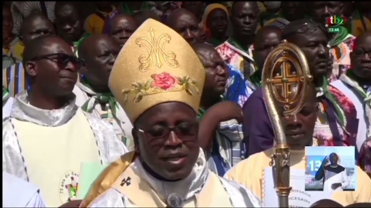 Plus de 19000 enfants de Ouagadougou, étaient en pèlerinage sur la colline mariale de Yagma