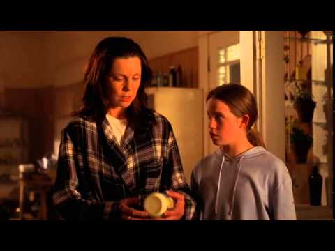 Скачок во Времени - Трейлер (с субтитрами)