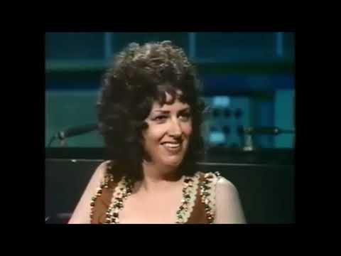 Grace Slick and Paul Kantner - rare interview (1973)