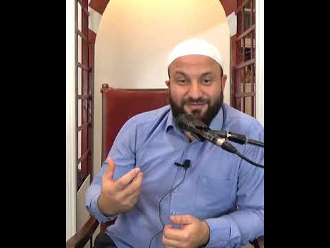 "Allahu shumë i mëshirshëm është, shumë na do neve.. VAllah shumë na do...‼️"