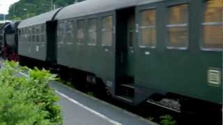 Dampflok 528134-0 Ausfahrt aus dem Bahnhof Siegen