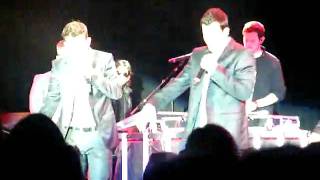 New Kids Cruise 2010 Concert - LOOKING LIKE DANGER