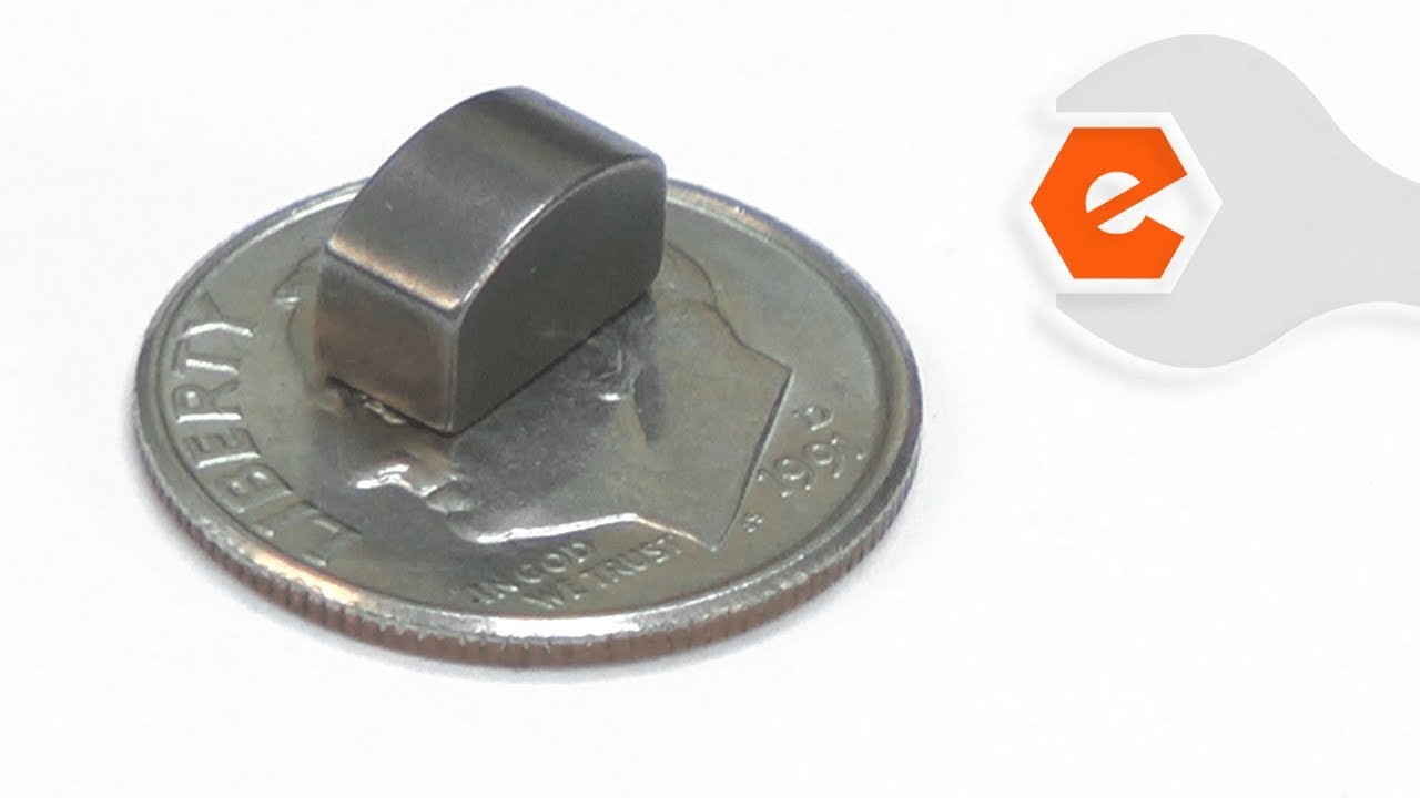 Replacing your Makita Grinder Woodruff Key 4