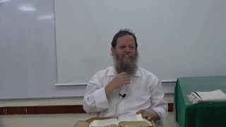 ספר יהושע פרק ח | הר עיבל, שכם והגרים | רה"י הרב אהרן פרידמן (ישיבת כרם ביבנה) - התמונה מוצגת ישירות מתוך אתר האינטרנט יוטיוב. זכויות היוצרים בתמונה שייכות ליוצרה. קישור קרדיט למקור התוכן נמצא בתוך דף הסרטון