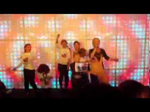 Sisters Petryk -Come together(ESClive in Amsterdam)