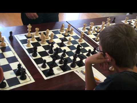 GM Alexey Kislinsky  - simultánka