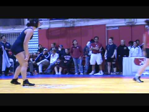 Adeline Gray pin Megan Agajanian - Body Bar FILA Junior Nationals at 67 kg