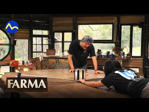 Alica nadáva na farme - FARMA