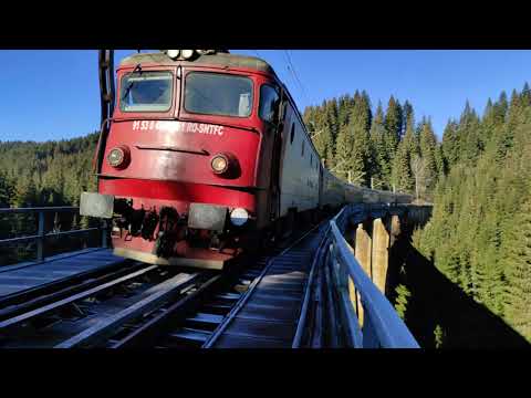 Tren IR1833 Iasi - Timisoara Nord trece viaductul Larion cu 40-0086-1 - 06.01.2021