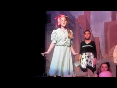 Viviana Moiso as NYC star to be and Connie Boylan in MTU production of Annie