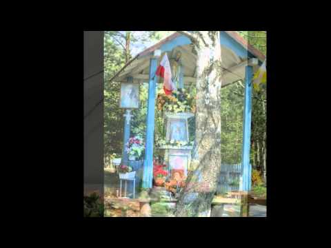 Kapliczka we wsi Mazury na Podkarpaciu.