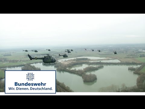 Fly Out des Hubschraubers Bo 105 – Bundeswehrpiloten verabschieden eine Hubschrauber-Legende