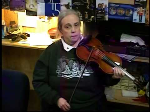 Twinklers to Sizzlers Spring 2014 DVD1 Song 06 Turkey in the Straw