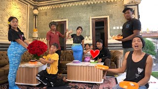 Download lagu TRIPLE DATE WITH DUYUNG DINING AT A LUXURY RESTAURANT RAMA BAHAGIA mp3