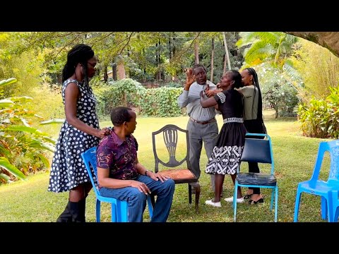 Kumbe Baba kash is also injecting a gen z 😭 Kash's Bestie💔