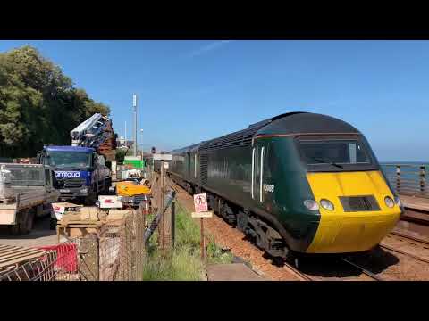 Trains at the Dawlish Sea Wall (GWR, CrossCountry), Saturday 12th June 2021 (16:40-17:15)