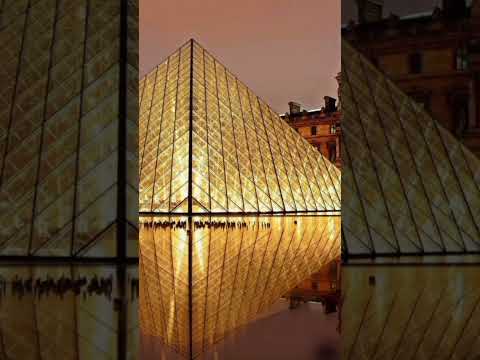 What's in the middle of Paris?