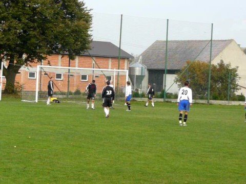 LZS Walce - LZS Unia Reńska Wieś