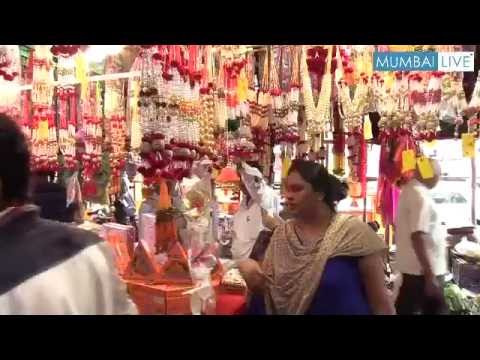 बाप्पांच्या आभूषणांनी सजलं दादर !