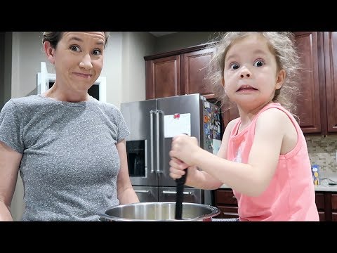 download lagu mp3 mp4 Messy Baking, download lagu Messy Baking gratis, unduh video klip Messy Baking