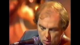 Van Morrison performs Northern Muse Solid Ground on the Mary O'Hara Show (1984)