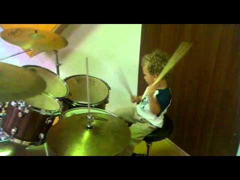 Federico Volante (2.5 years old)