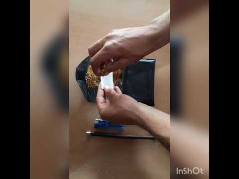 Making handmade cigarettes