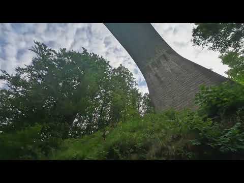 💧🌳 Randonnée du Trou Bleu – Jura (Boucle de 5 km)